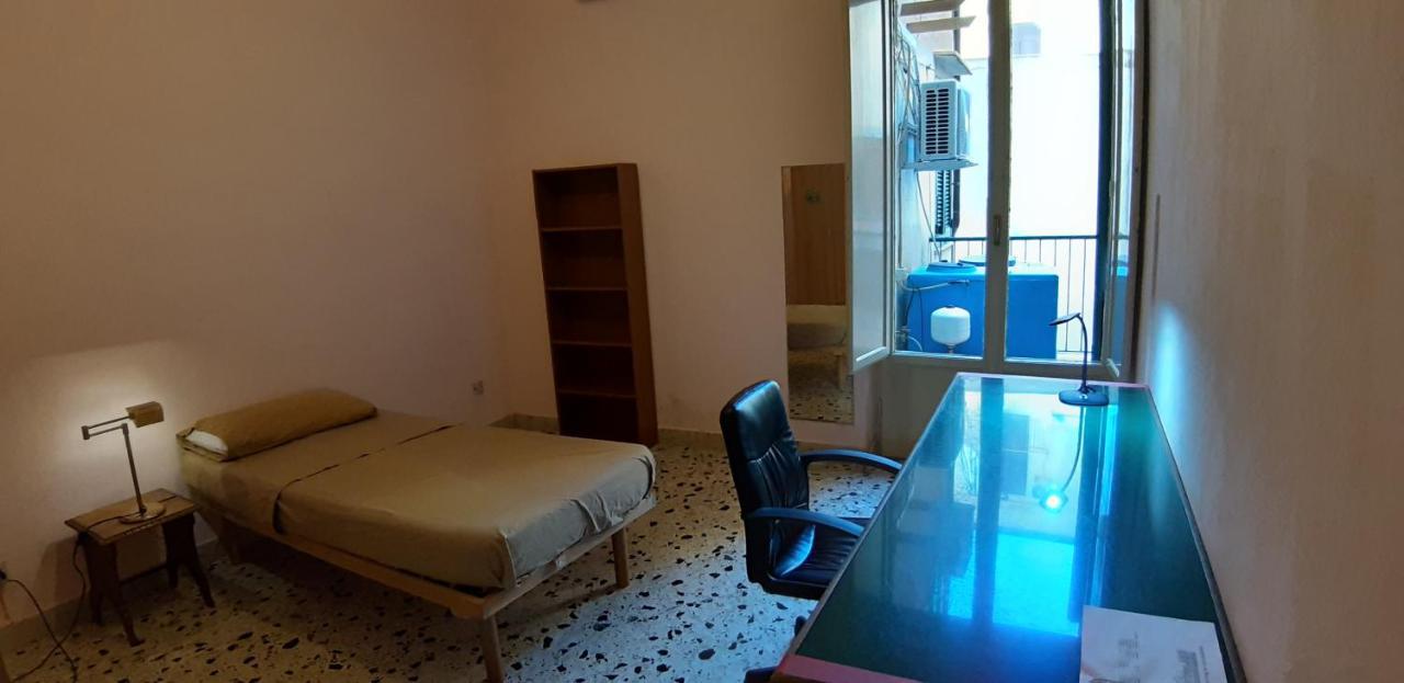 Stanza Privata In Appartamento Per Smart Working, Digital Nomads O Coliving פלרמו מראה חיצוני תמונה
